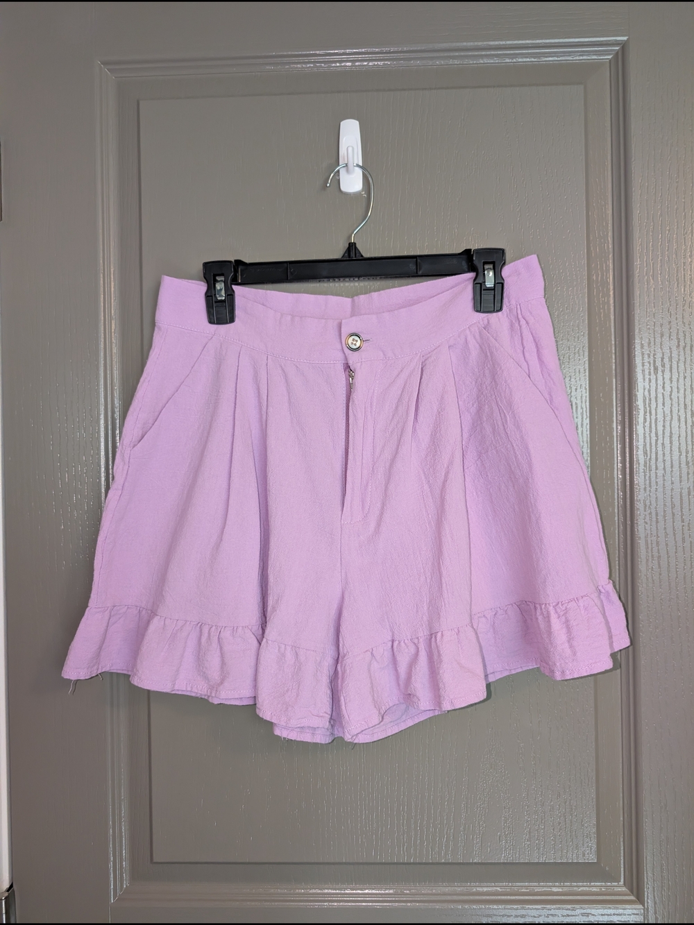 Women's Lavender Ruffle Hem Shorts